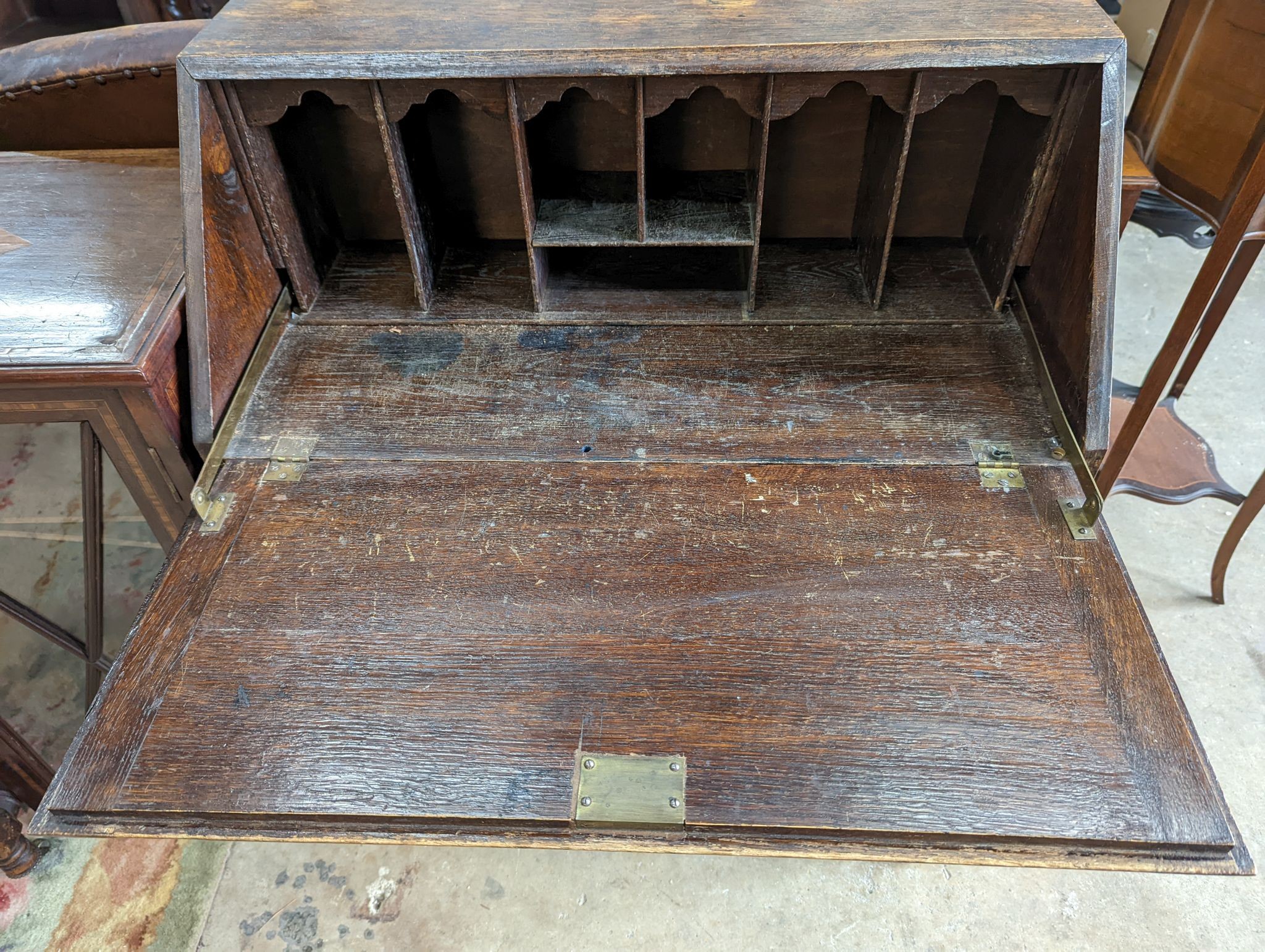 An early 20th century oak bureau, width 73cm, depth 41cm, height 99cm